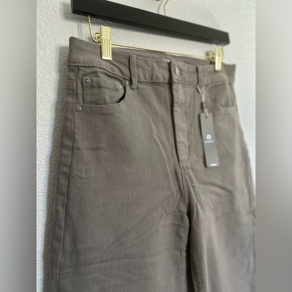 TRACTR Light Charcoal Grey Flannel Soft High Rise Straight Leg Jeans Sz 6/28 - Picture 3 of 12